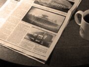 Koran Minggu |  Senapan Kertas Batu