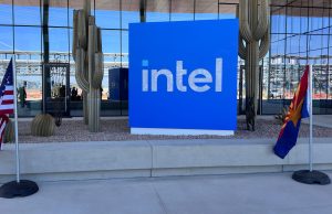 Intel mencoba masuk ke pasar AI sekali lagi, namun kali ini menghindari dominasi Nvidia dalam pelatihan dengan melakukan inferensi