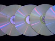 ‘Kode Anda secara fisik menjadi milik Anda, selamanya. Sampai Anda kehilangannya, mari kita menjadi nyata’: Github, yang mengincar tujuan Sony sendiri, menawarkan CD-ROM kode Anda selama beberapa hari