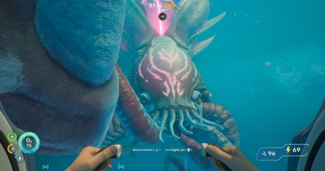 subnautica2-collector-2.jpg